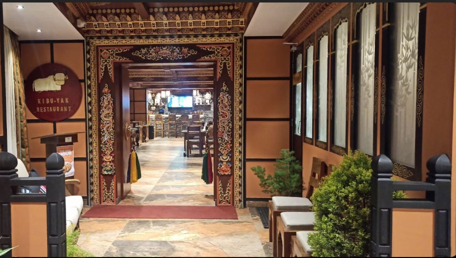 kibu yak public area